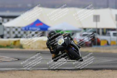 media/Jan-15-2023-SoCal Trackdays (Sun) [[c1237a034a]]/Turn 2 Set 2 (1155am)/